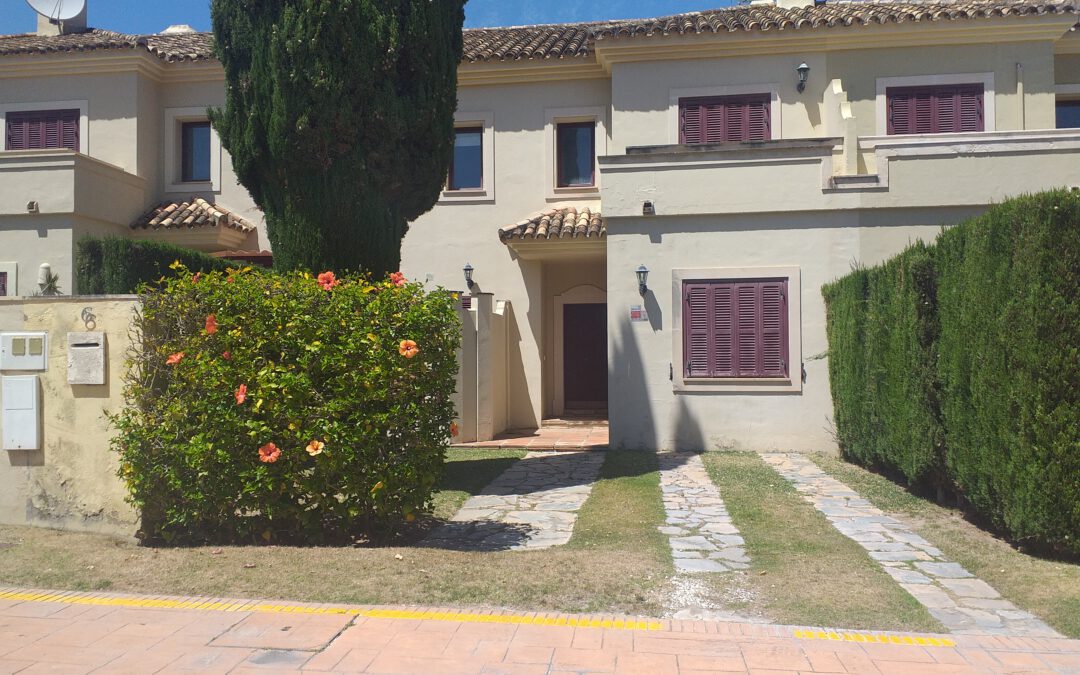 Reforma de vivienda adosada. Casar Floresta